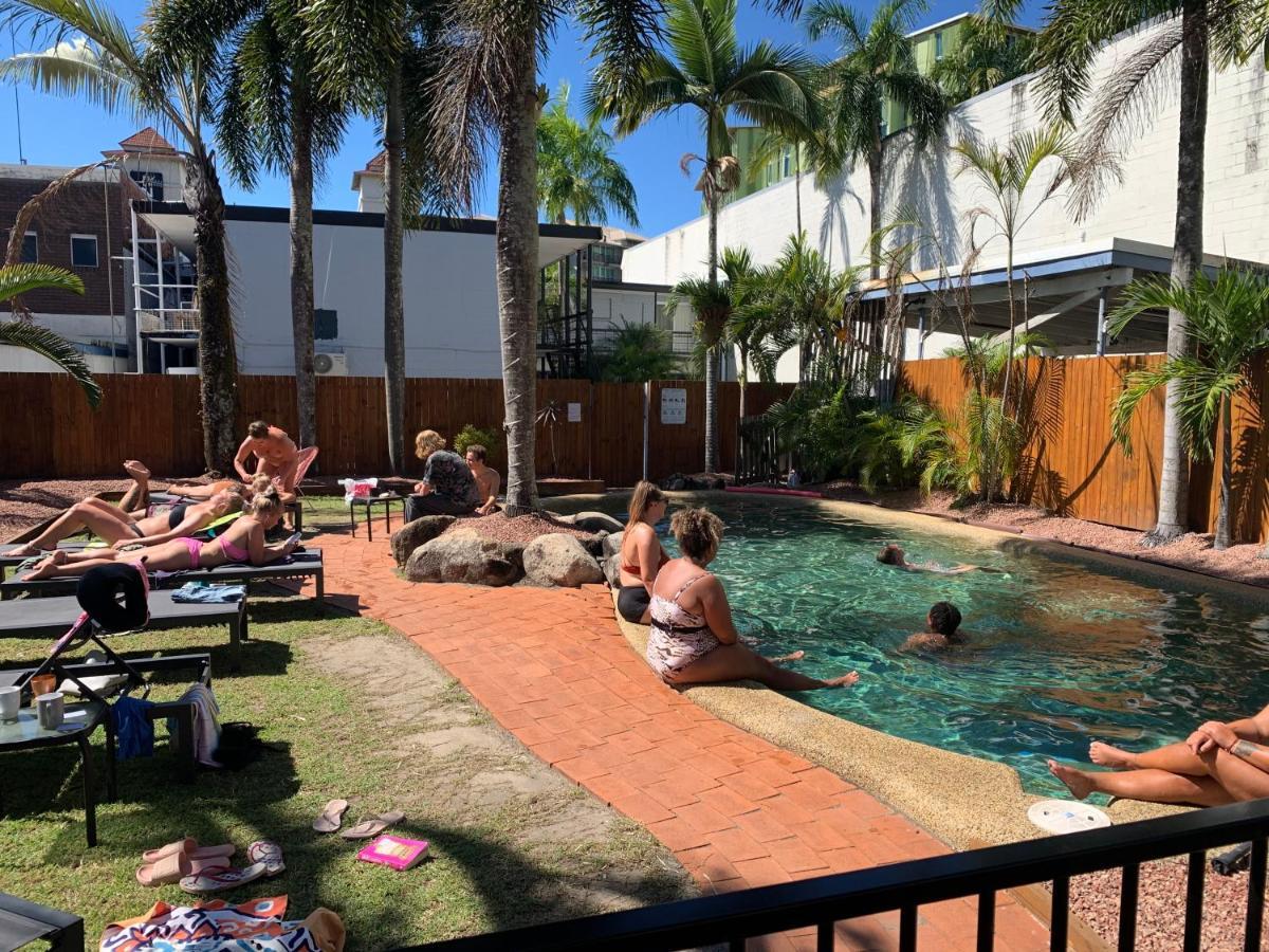 Mumma'S Hostel Cairns Eksteriør billede