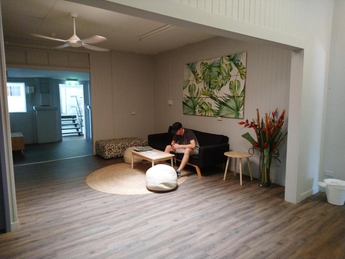 Mumma'S Hostel Cairns Eksteriør billede